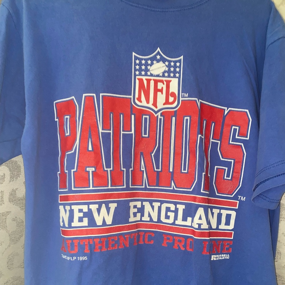 Vintage New England Patriots tee